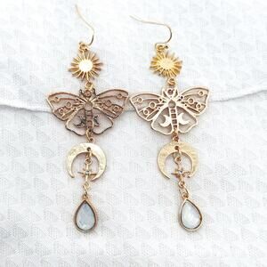 Luna Moth Earrings- Gold Moth Earrings- Stone Earrings- Moon Earring
